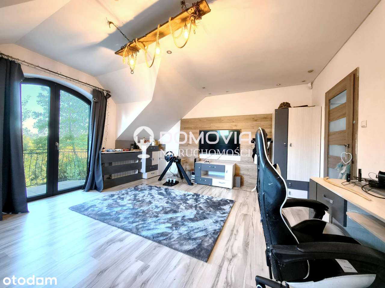 Wyjątkowy dom! Ukryty wśród zieleni, pod Zamościem-12