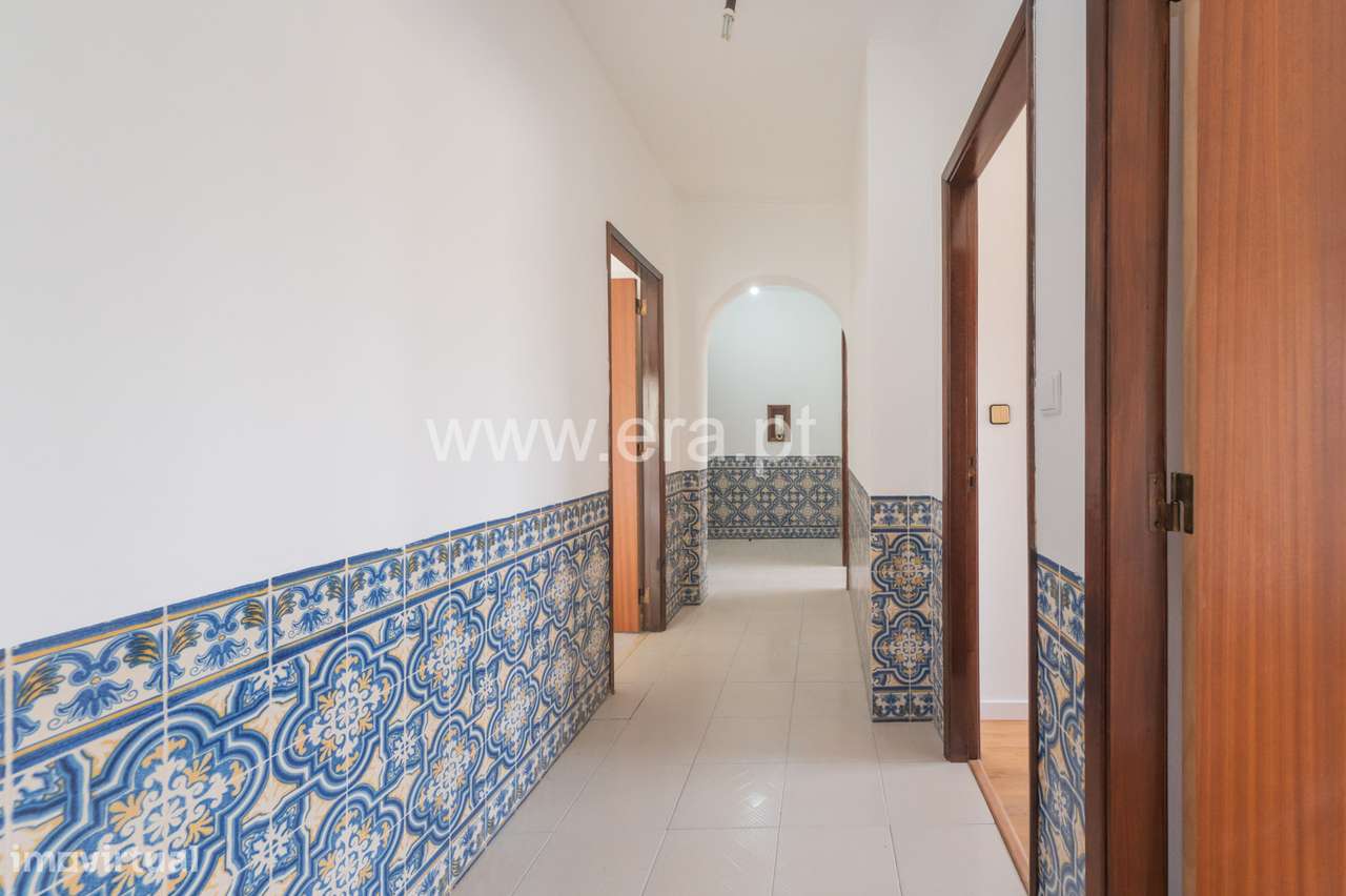 T2 - Jardim do Sol, Odivelas com lugar garagem-13