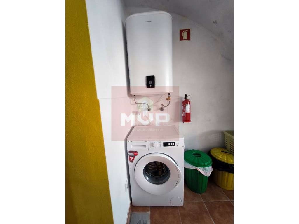 Moradia T2 no centro da Fuseta-32