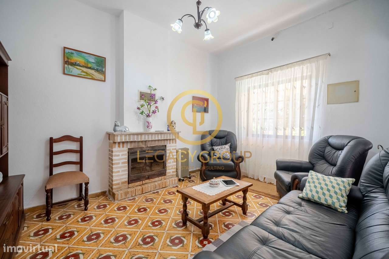 Moradia T3 com Quintal perto e com vista para o Ombria Resort Loulé-10