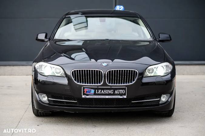 BMW Seria 5 528i Aut. - 2