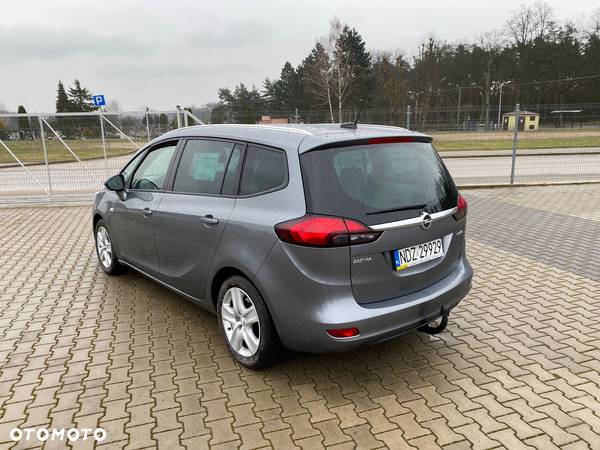 Opel Zafira - 6