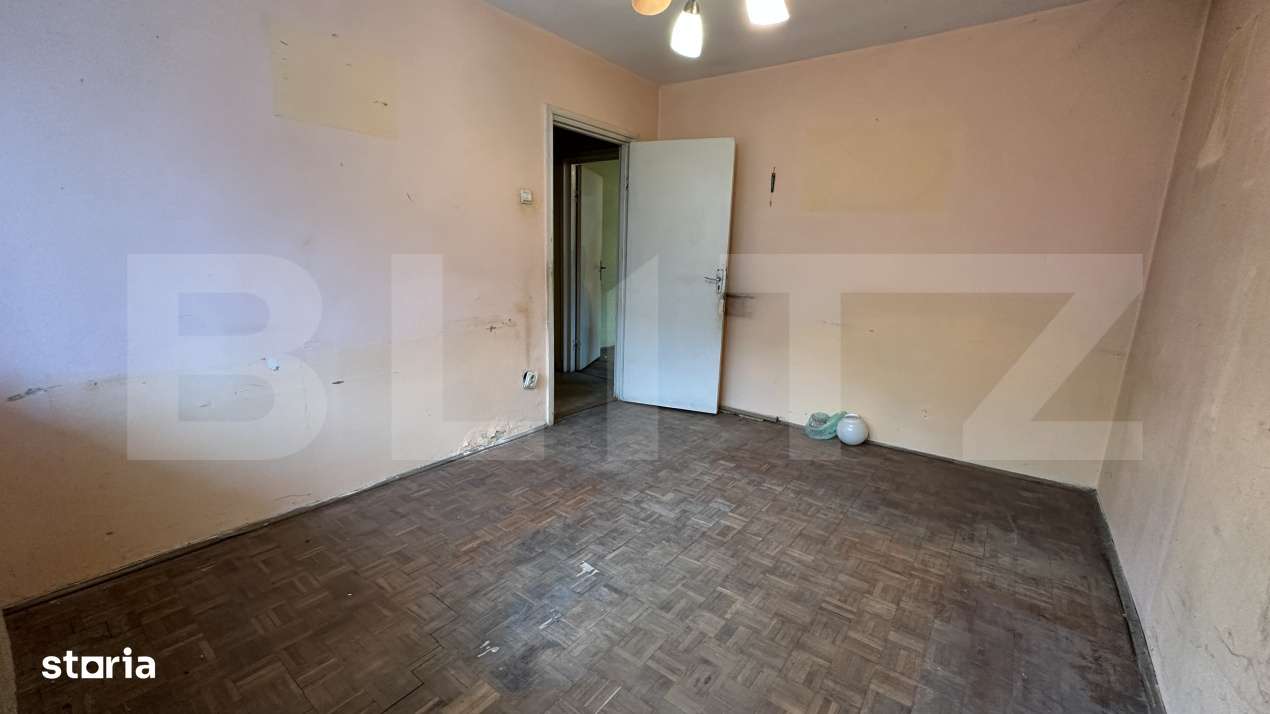 Oportunitate INVESTITIE - Apartament cu 2 camere, etajul 1, zona Roger - Imagine principală: 4/10