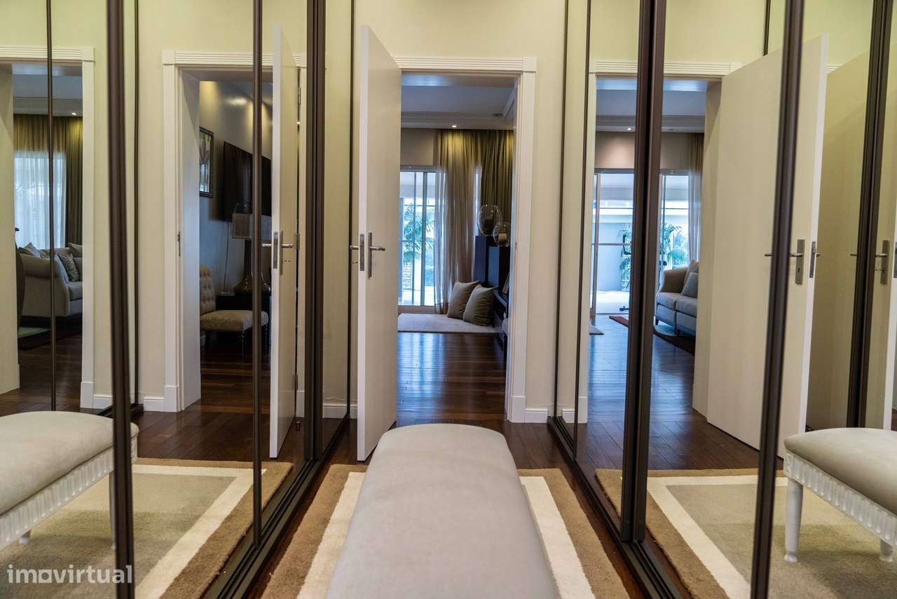 Luxuosa Moradia com 4 quartos localizada em Rosto do Cão - São Roque-20