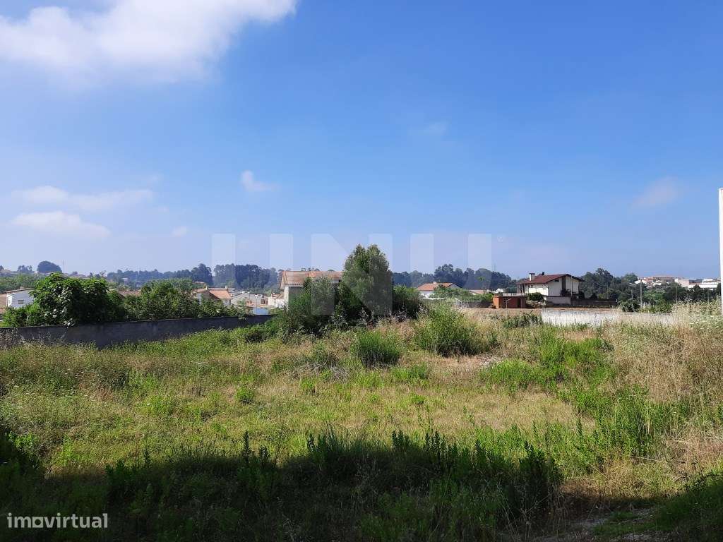 Lote de Terreno para construção de moradia T5 em Espinho-2
