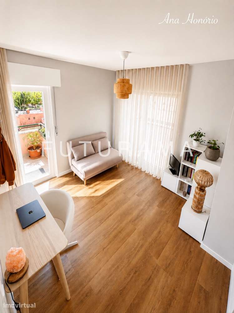 T2 Penthose Rodeada Terraços, Mjuita Luz e Vista de Mar - REMODELADO-23