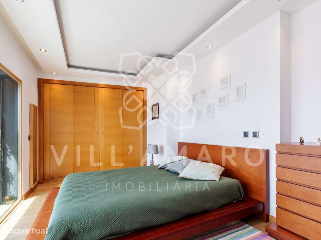 Apartamento T4 Duplex | Condomínio Fechado | São Pedro da Cadeira-35