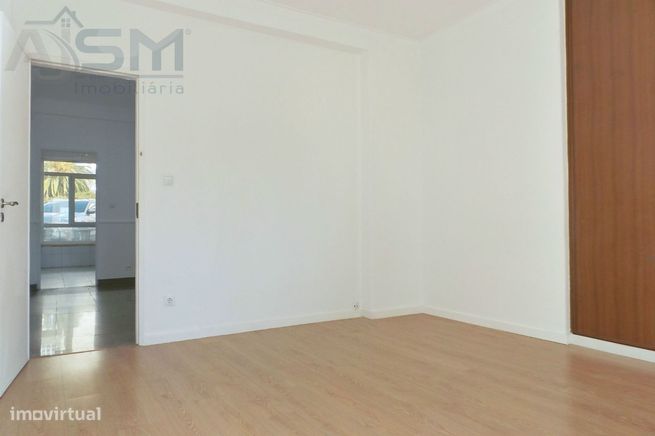 Oeiras - Apartamento T2 em zona privilegiada, Quinta das Palmeiras-12