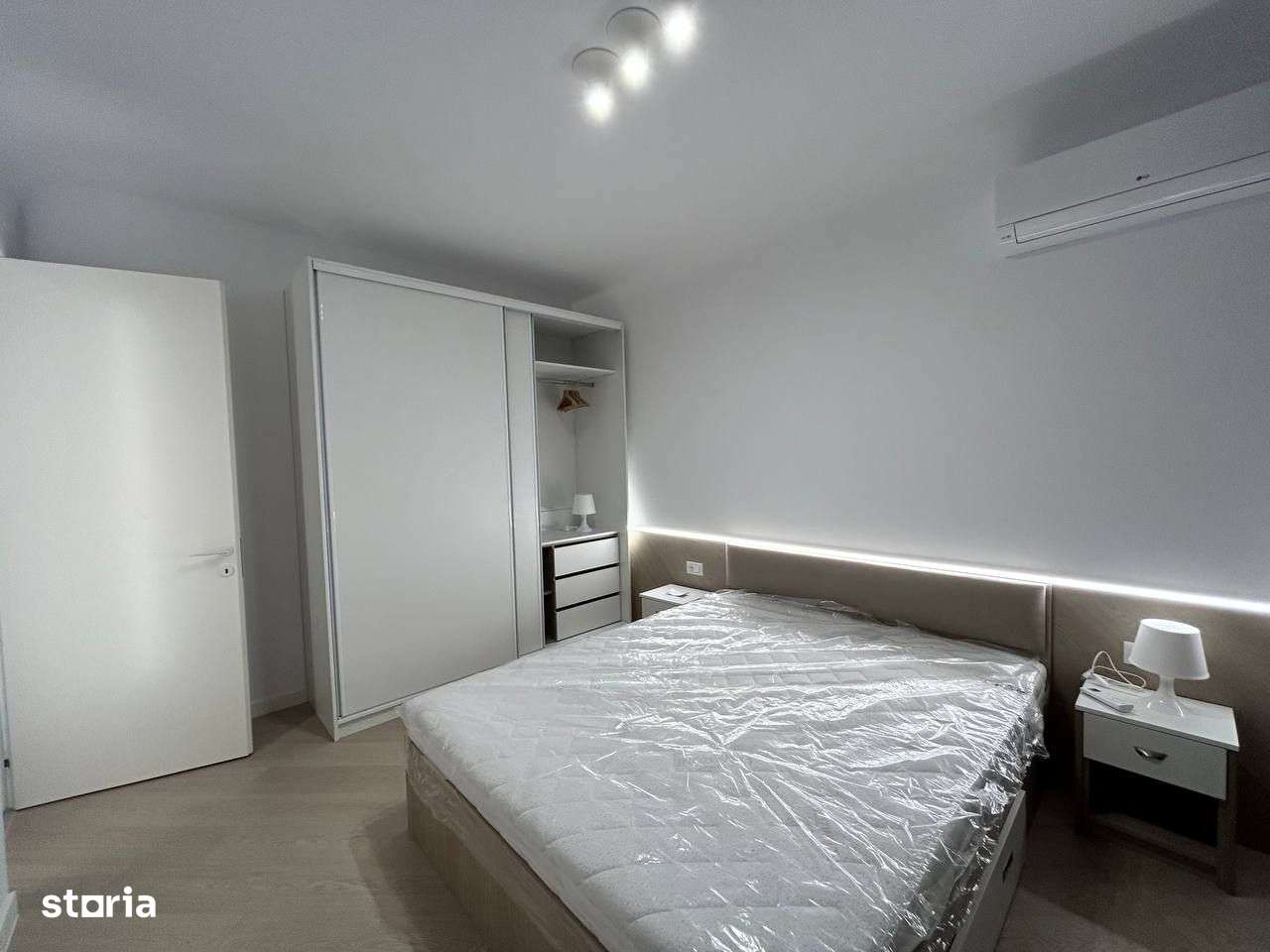 Apartament 2 camere de inchiriat  | Cortina North - Imagine principală: 4/8