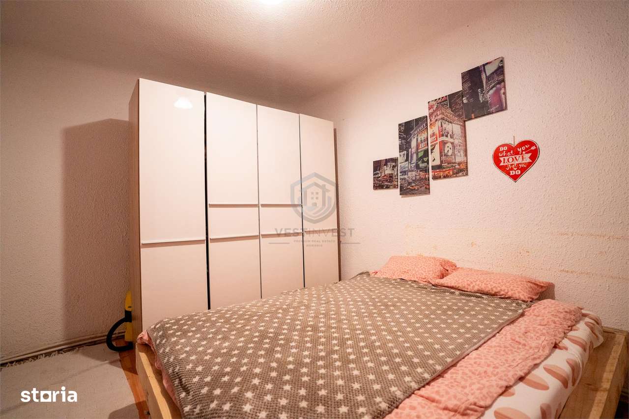 CASA DE VANZARE EPISCOPIA 1450 MP TEREN - Imagine principală: 4/14