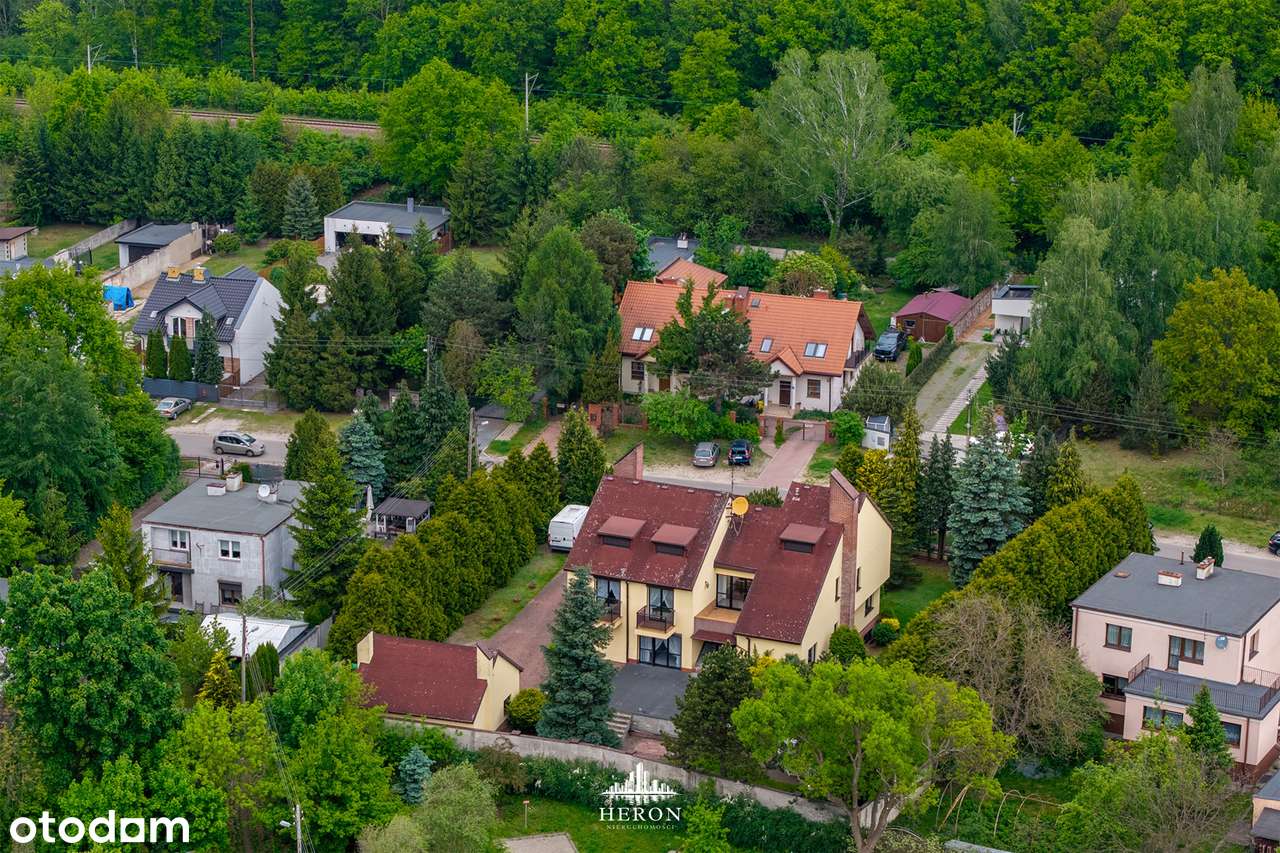 Dom 443,70 m² | Las Łagiewnicki | 2 działki 1800 m² | ul. Wałbrzyska