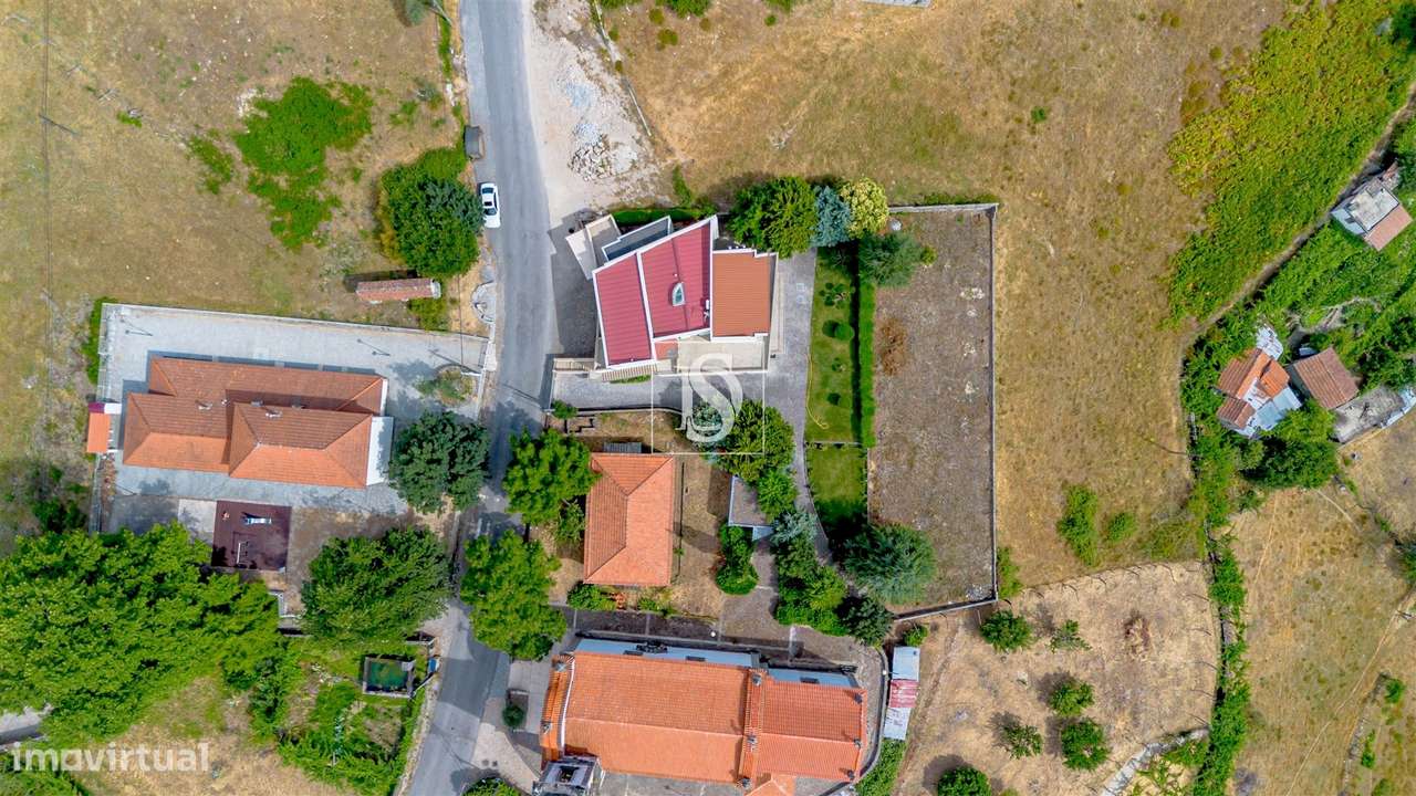 Moradia T5 Venda em Teixeira e Teixeiró,Baião-38