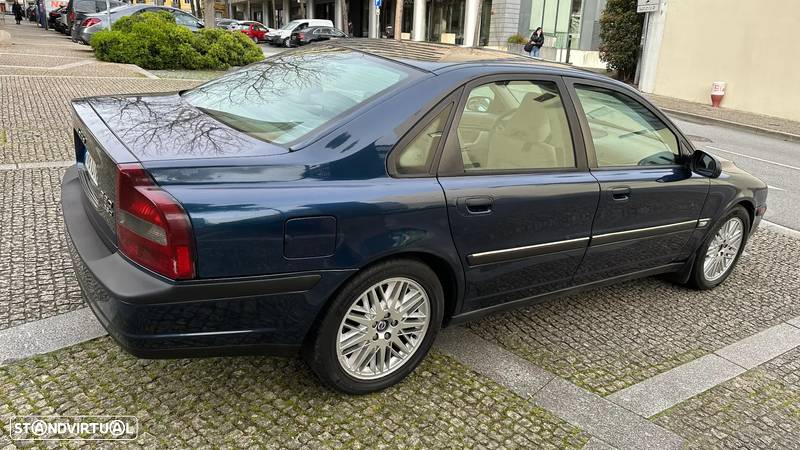 Volvo S80 2.5 D - 10