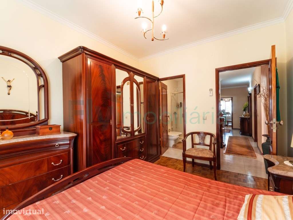 Apartamento T3 com Terraço de 80 m² e Garagem Fechada em Moreira de...-35