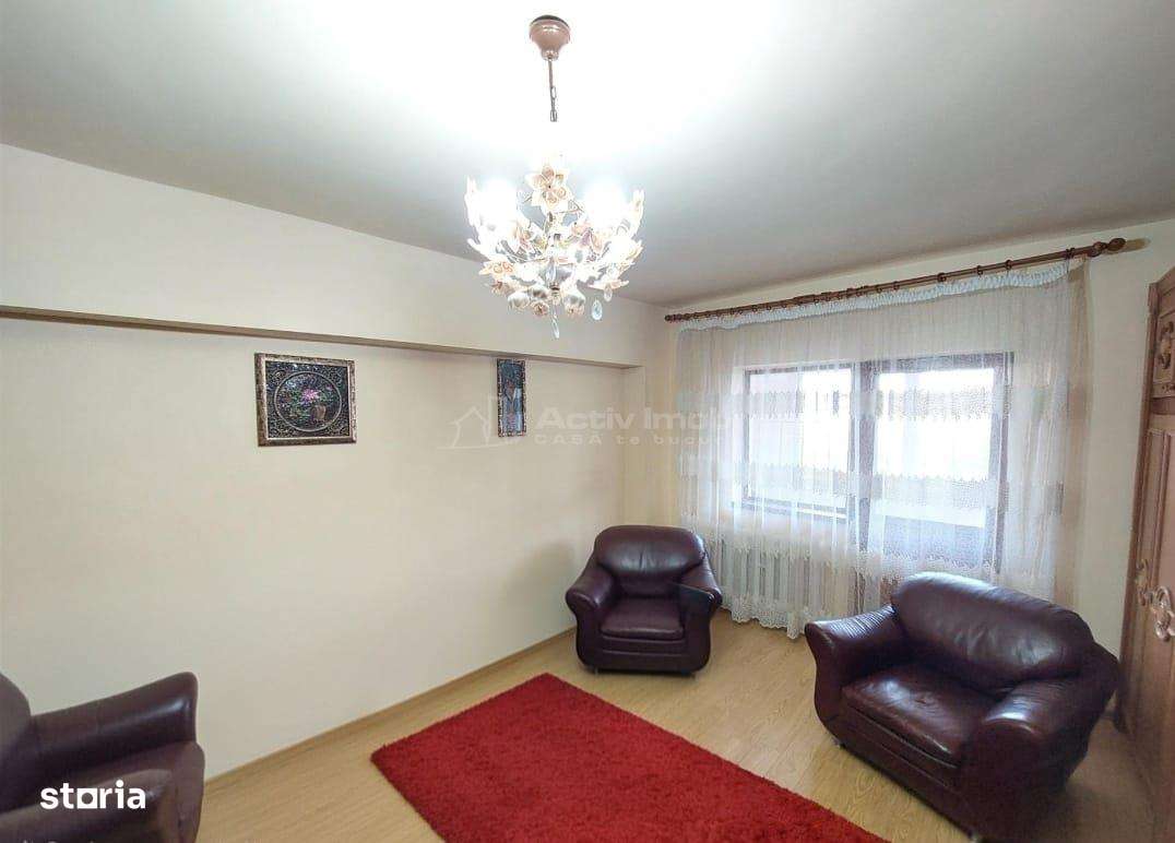 4 camere, decomandat, 100 mp UTILI, etaj 3, Piata Dorobanti II-0