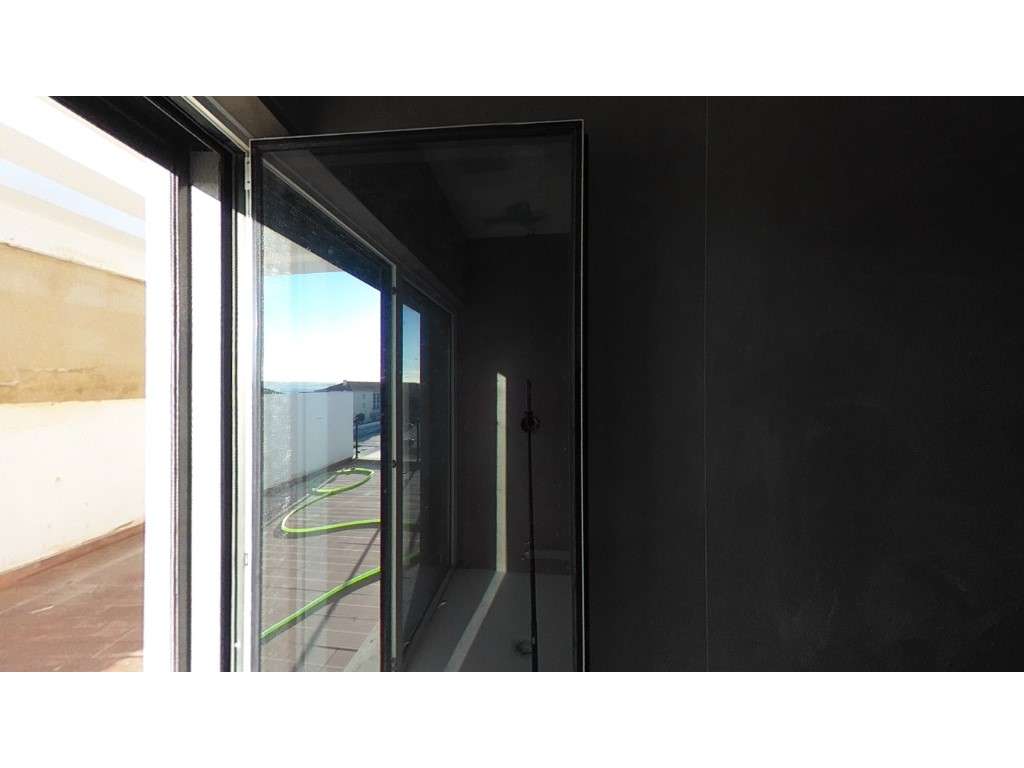 Apartamento T5 no Barreiro com Vista Rio-58
