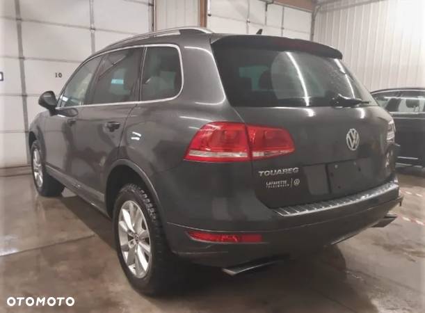 Volkswagen Touareg V6 FSI Blue Motion - 2