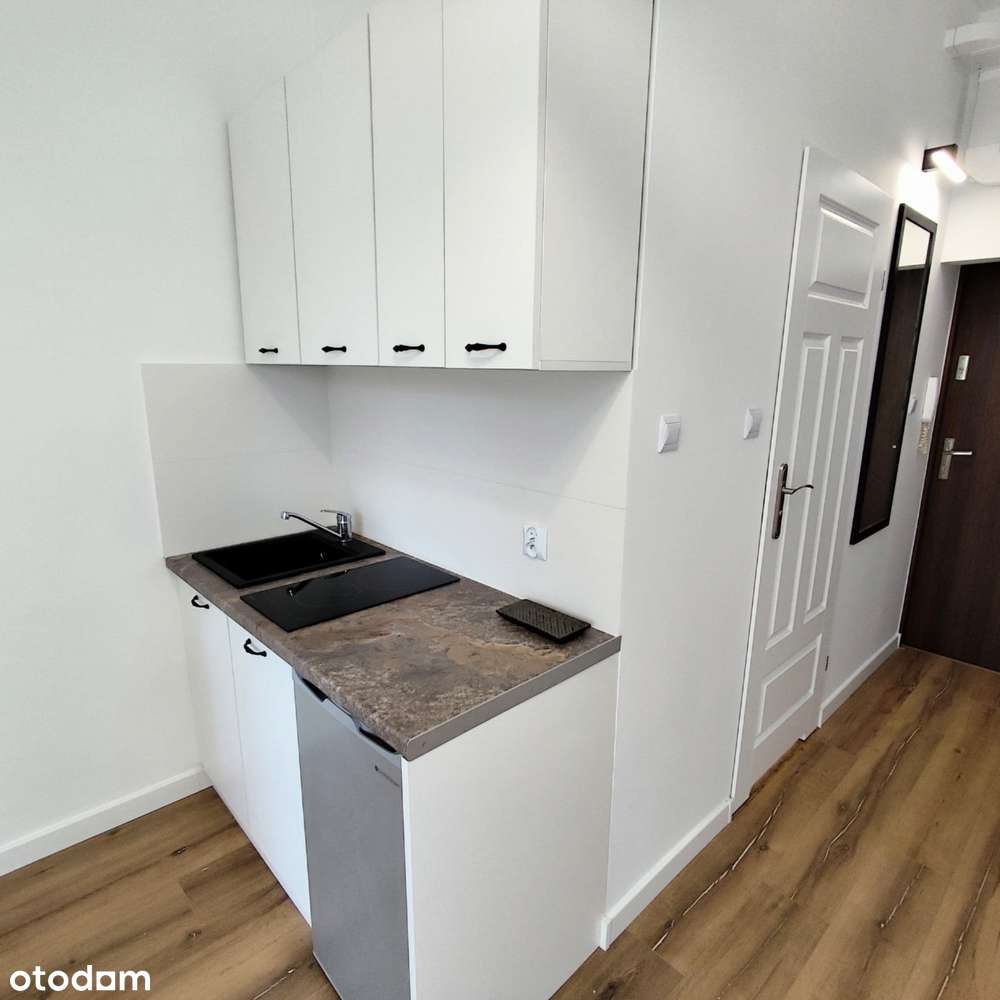 Sprzedam kawalerkę po remoncie ,w Podjuchach,w zielonej okolicy.-4