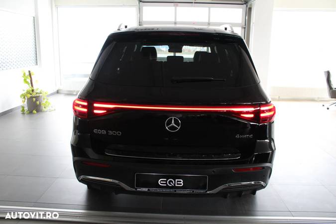 Mercedes-Benz EQB 300 4Matic AMG Line - 7