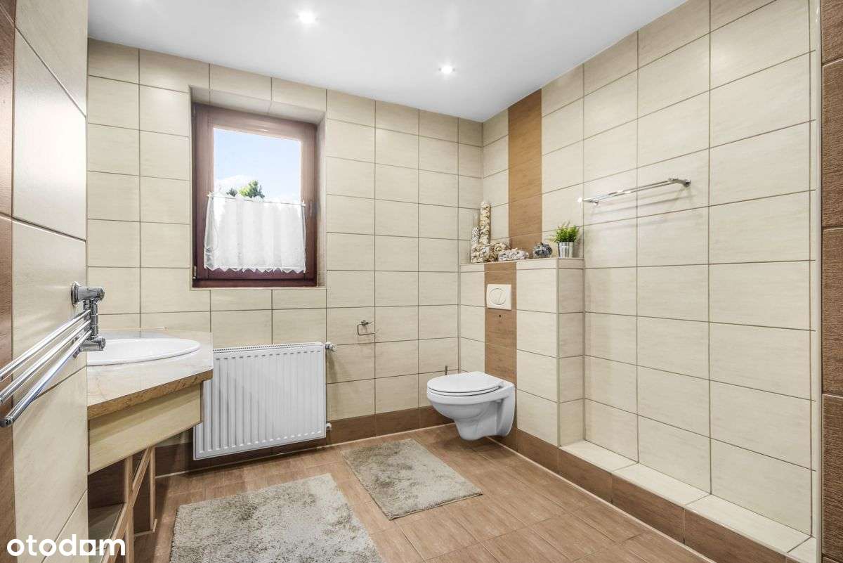 Wolnostojący dom na Strachocinie, 5 pokoi, garaż-5