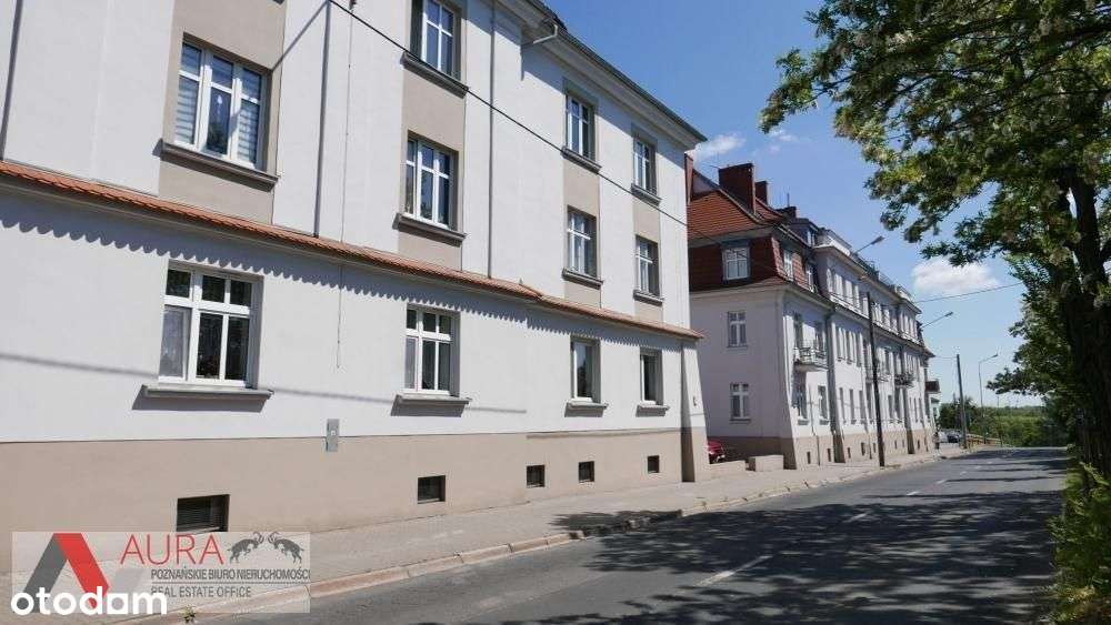 Mieszkanie w kamienicy w świetnej lokalizacji.-12