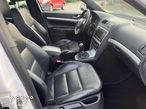 Skoda Octavia Combi 2.0 TDI DPF RS - 10