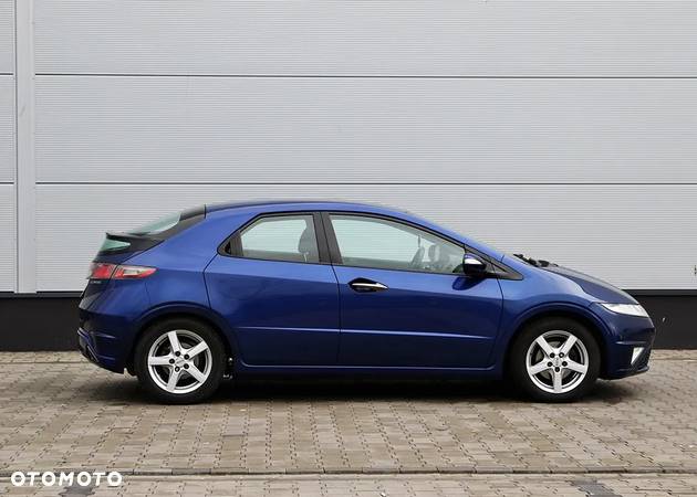 Honda Civic 1.8 GT Special Edition - 5