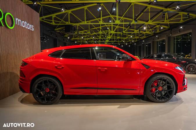 Lamborghini URUS - 5