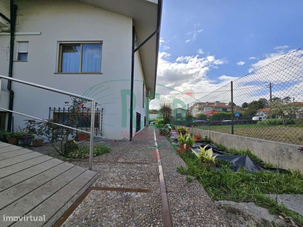 MORADIA T3 | 4 FRENTES | SÃO COSME-50