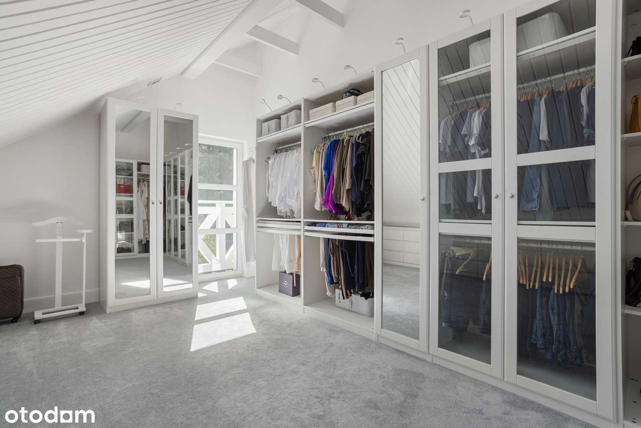 Piękna rezydencja przy lesie w stylu Vastu w standardzie premium-11