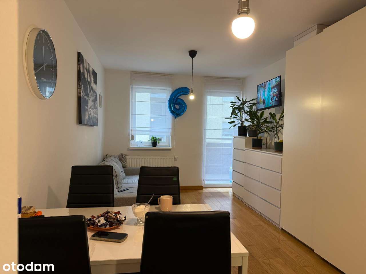 Dwupokojowe mieszkanie z balkonem blisko centrum - Pełny obrazek: 5/11