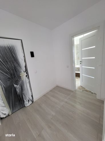 Apartament 1 camera decomandat Hlincea, etaj 1-3