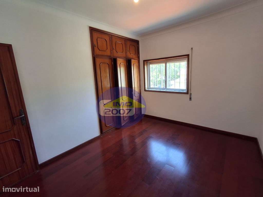 Moradia T3 em Miramar-32