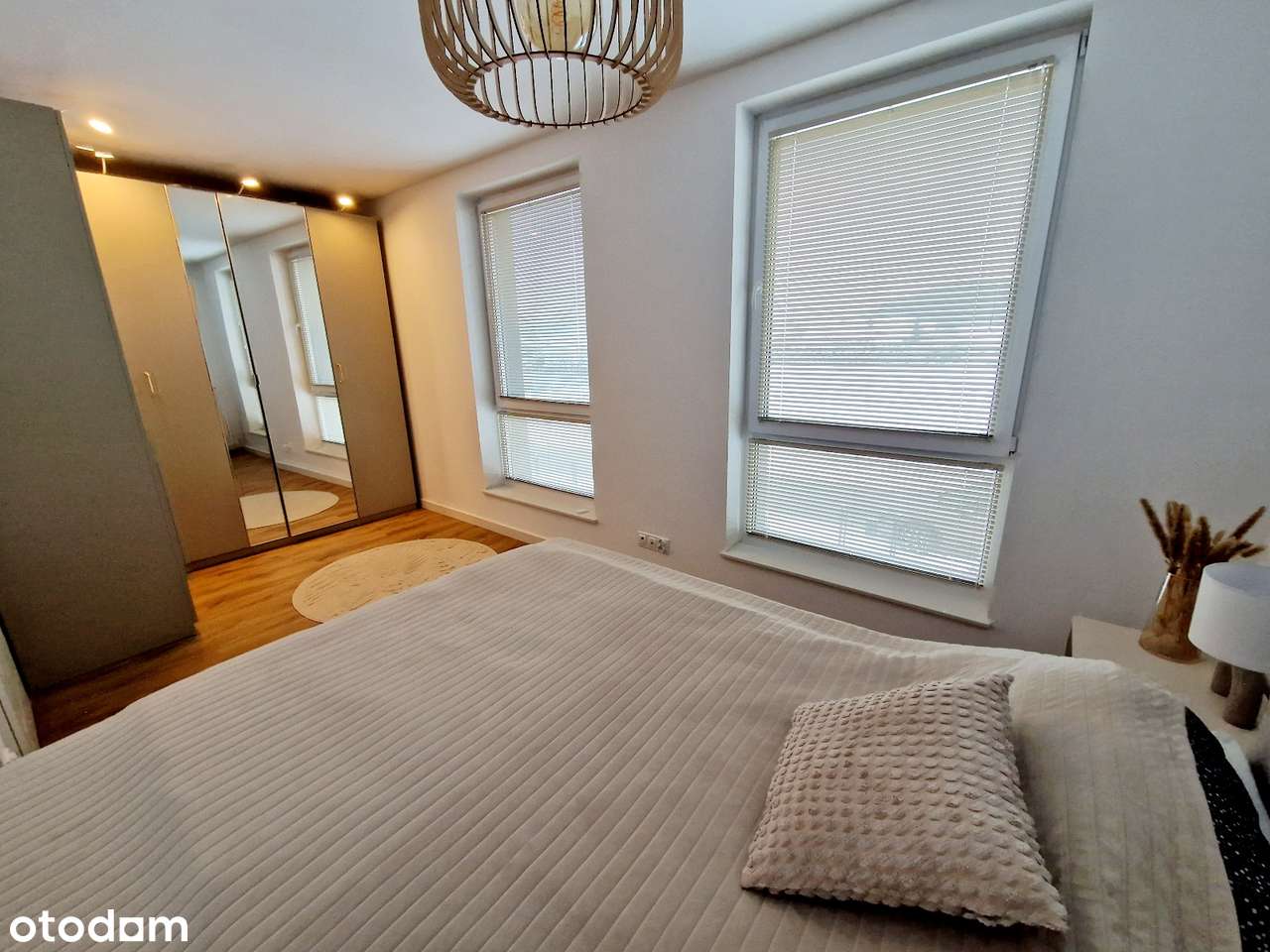 Piękny dom w spokojnej okolicy Torunia!-16