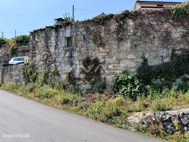 Moradia para Restaurar T0 Venda em Dossãos,Vila Verde-1