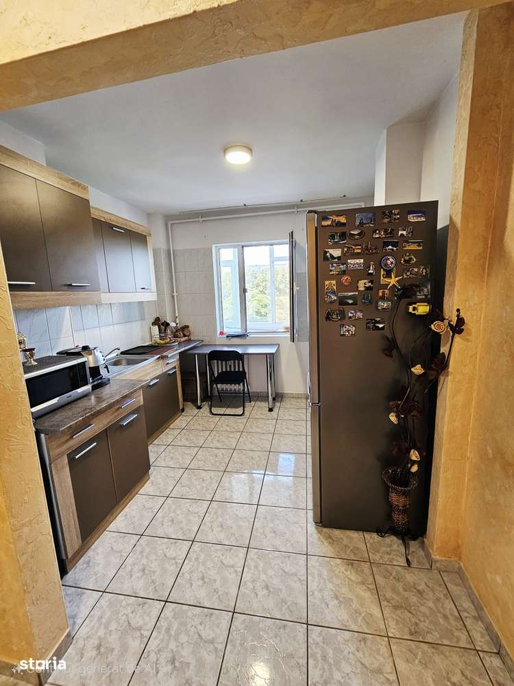 Apartament 3 camere, mobilat și parțial utilat, grad seismic 1, Nord - Imagine principală: 4/20