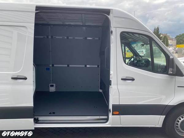 Mercedes-Benz eSprinter - 3