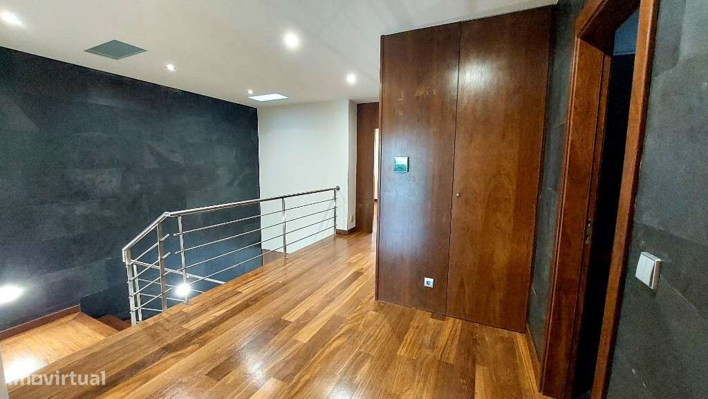 Moradia V4+1 em Banda com Piscina - Dume, Braga-20