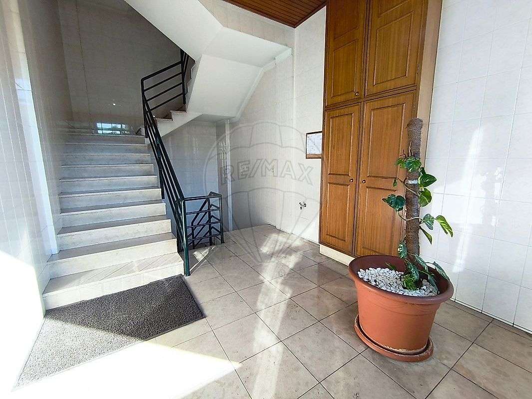 Apartamento T2 para venda - Grande imagem: 2/25