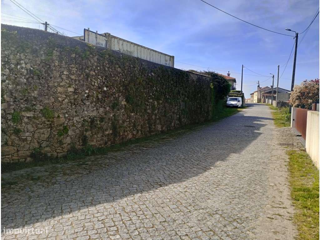 Moradia rústica / Terroso-27