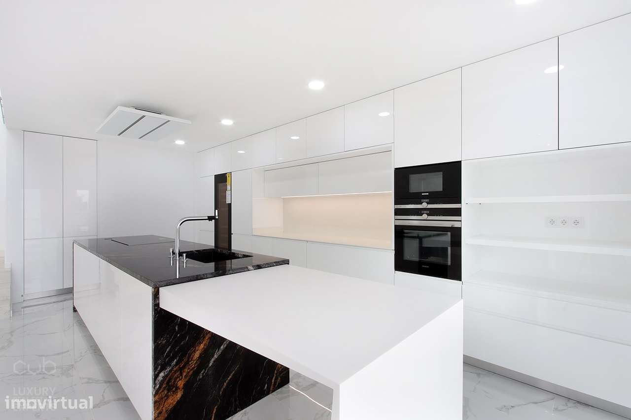 Apartamento T4+1 Duplex - Grande imagem: 3/36