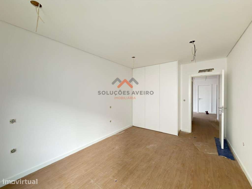 Apartamento T2 - Conforto e Localização | Centro de Esgueira - Grande imagem: 5/12