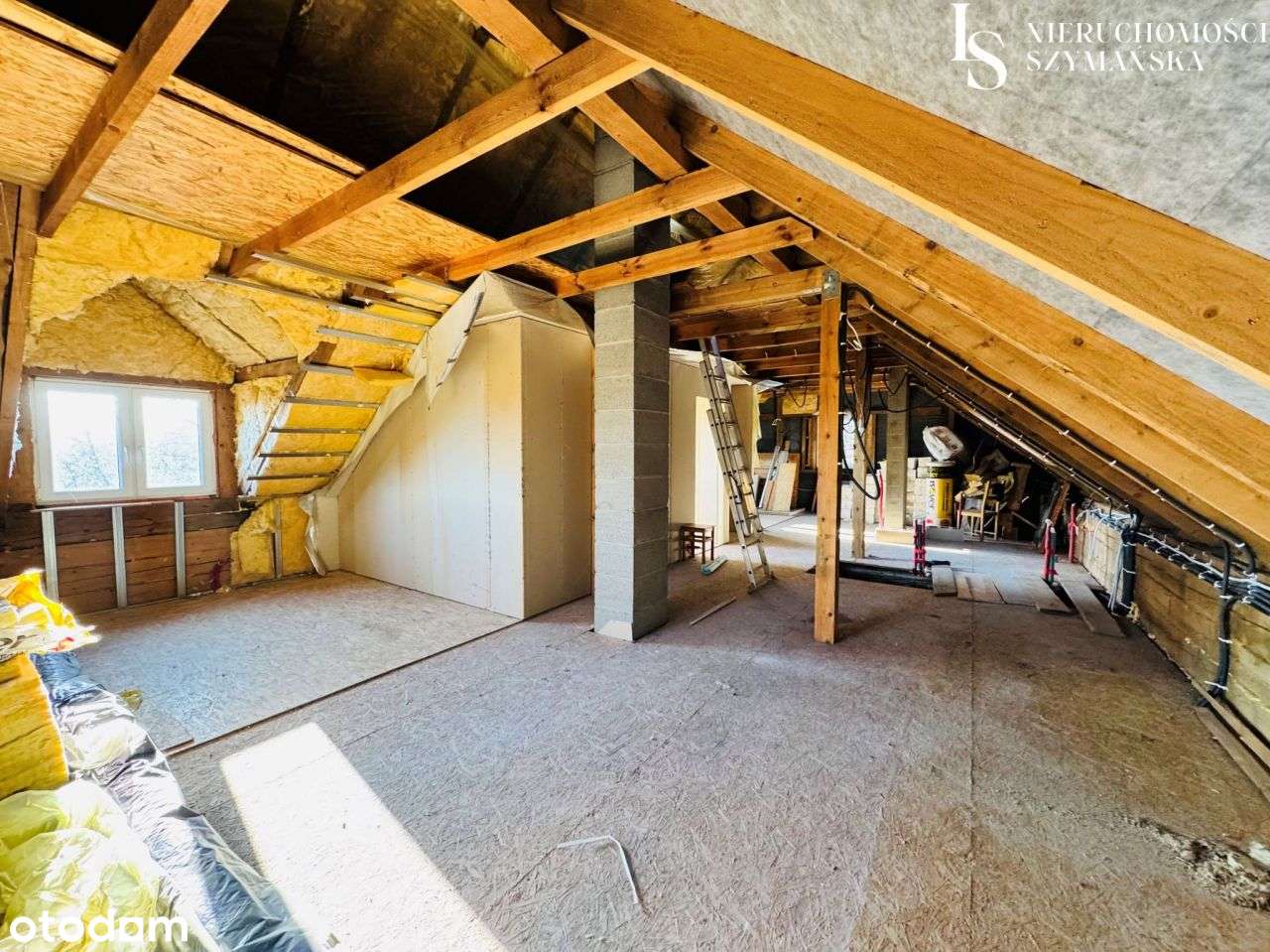 Urokliwy dom z bali z widokiem na Tatry-12