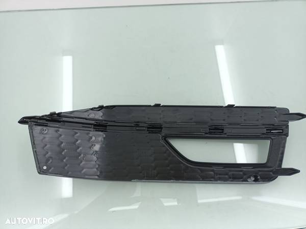 Grila bara fata Audi A4 B8.5 FACELIFT  2012-2016  8K0807681L - 3