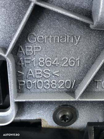 Consola centrala Audi A6 C6 Avant 2.0 TDI Automat 170cp - 3