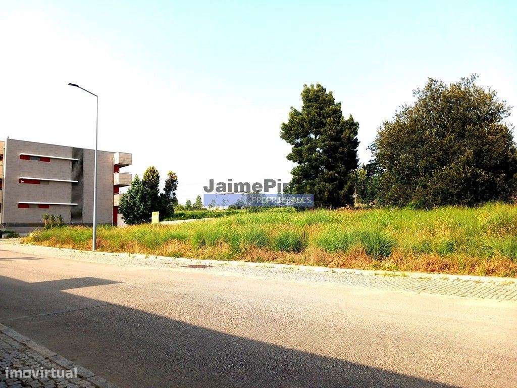 Terreno p/ contr. altura, novo, para venda - Vila Nova de Gaia - Grande imagem: 4/6
