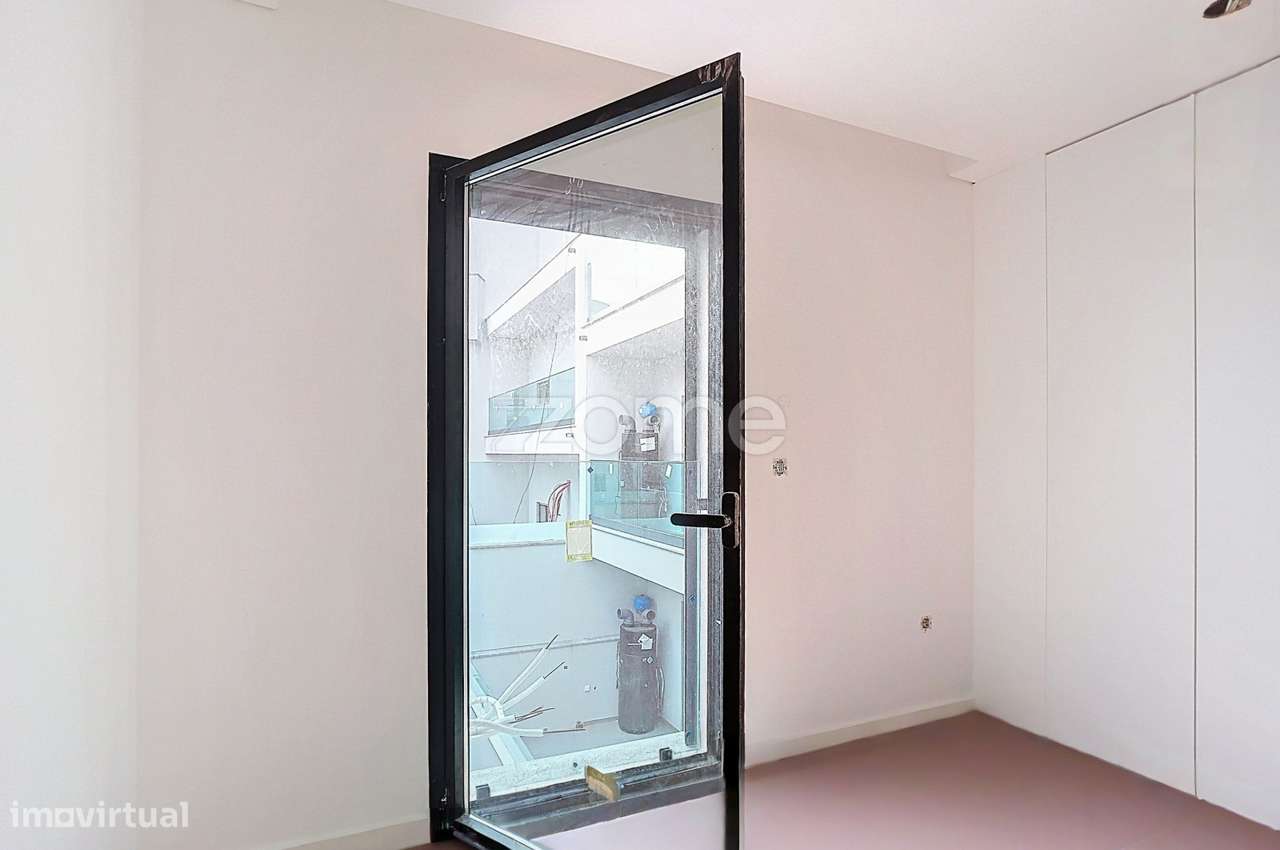 T1 - Elegância e Funcionalidade em Esgueira - Aveiro - Grande imagem: 2/6