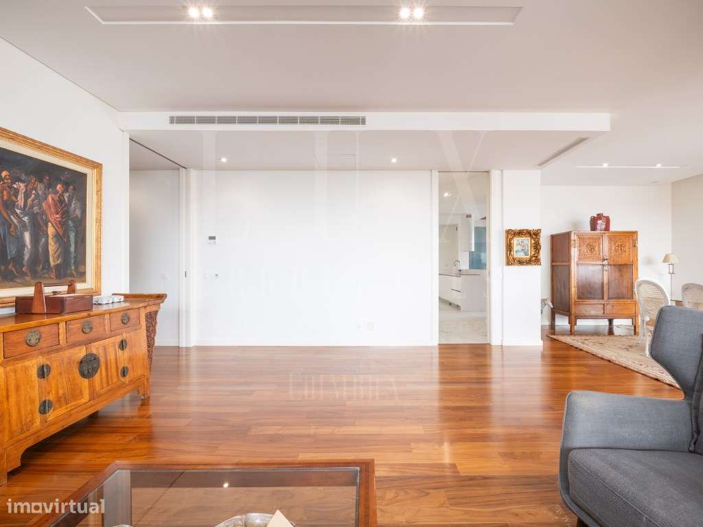 Apartamento T3 | Rua General Humberto Delgado, Coimbra - Grande imagem: 5/38