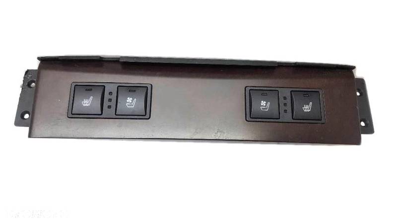 PRZEŁĄCZNIK GRZANIA FOTELI PANEL LEXUS GS 450H IV - 1