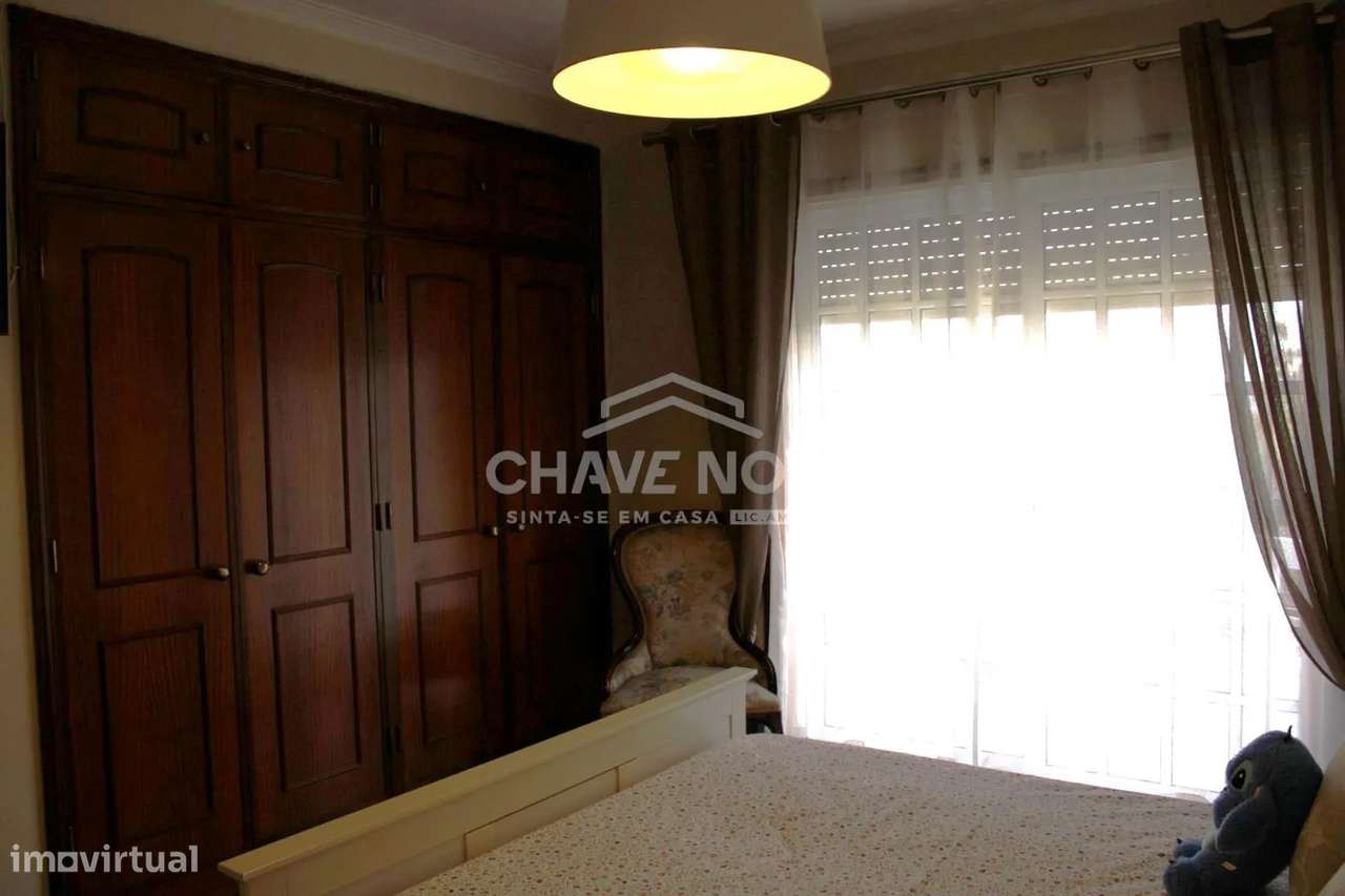 Moradia V4+Office, Pedroso, Jardim, Garagem, Próxima A29-9